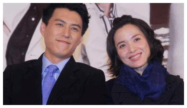 靳东的老婆，严宽多少岁(严宽和靳东是同一个人嘛)