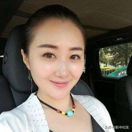 宋小宝现任老婆简历（与原配妻子结婚七年）(13)