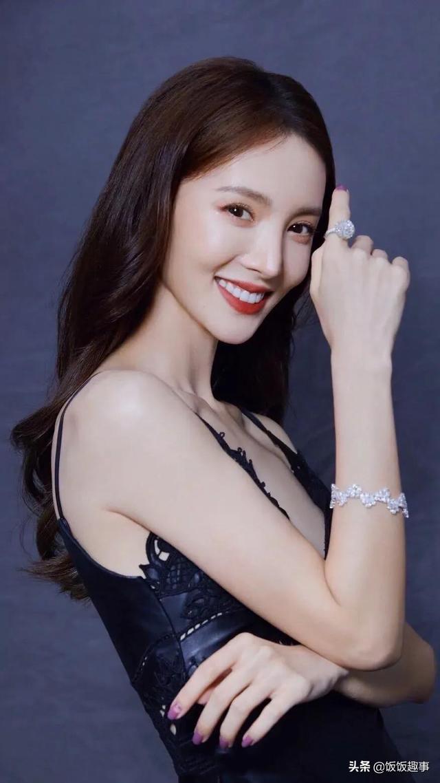 中国腿最长的女明星前十名（15位拥有纤细美腿的女明星）(87)