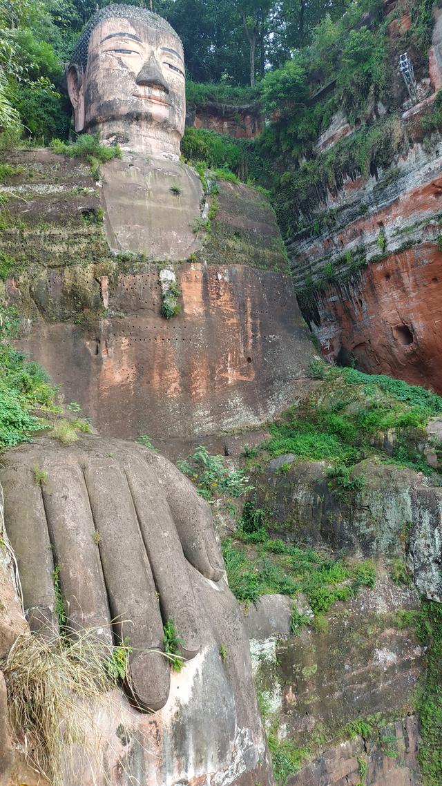 乐山大佛峨眉山二日游详细路线（四川乐山大佛-峨眉山两日游路线攻略）(2)