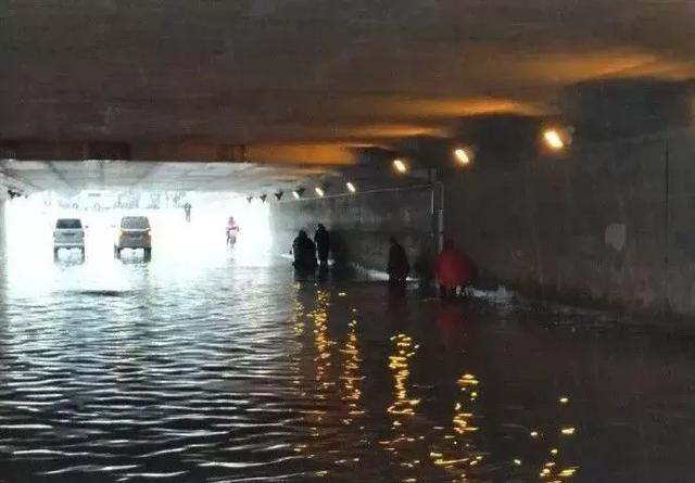 天津曾经暴雨全城被淹（暴雨后这40个地方易积水）(4)