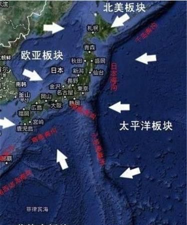 世界上最深的海沟位于：世界上最深的海沟位于哪个洋