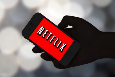 ​在东南亚“卷”得火热的腾讯和爱奇艺，能跟 Netflix 抗衡了吗？