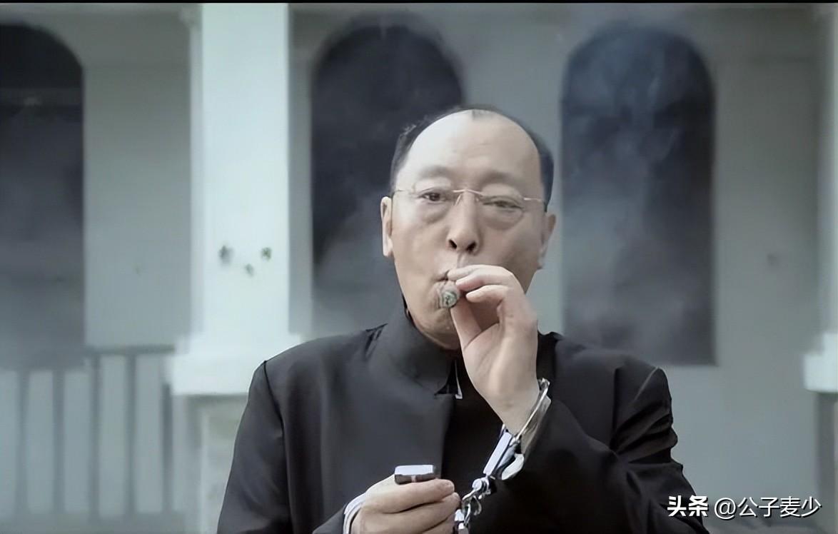 老戏骨倪大红的爱情令人羡慕！娶倪萍亲妹妹，婚后30年恩爱至今