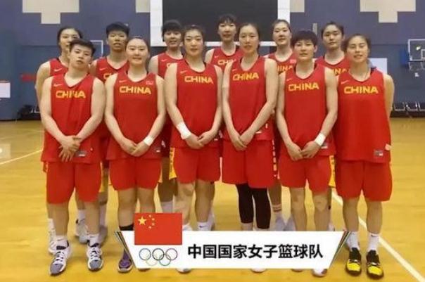 中国女篮正式出征奥运会 目标冲击前四